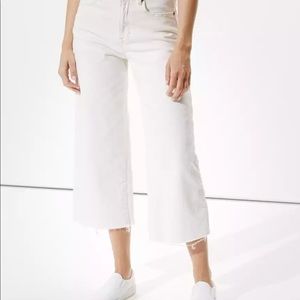 Wide Leg Cropped Jeans